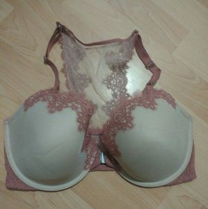 Victorias Secret NWOT Unworn Front Clasp Lace Bra
